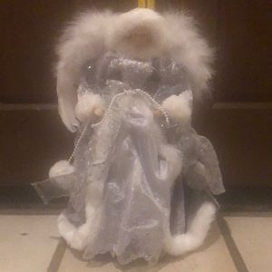 A Christmas tree angel